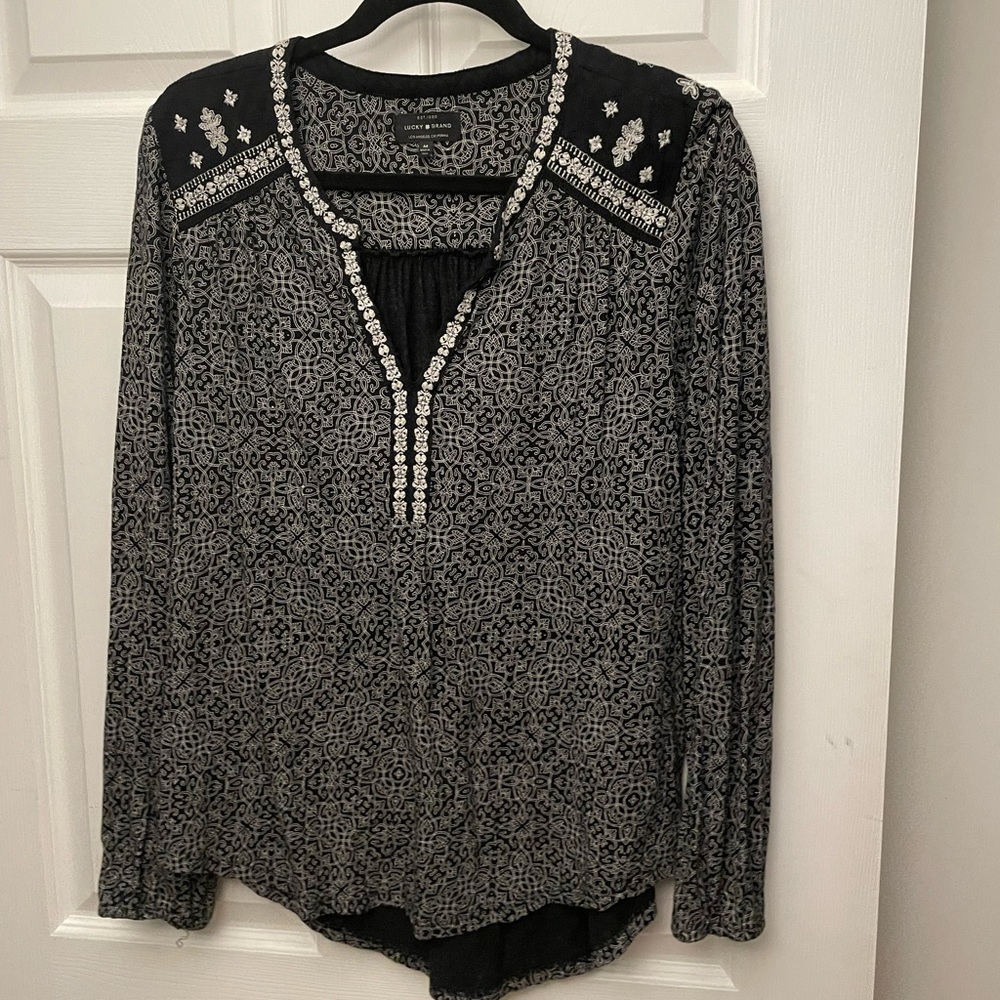 Lucky brand top